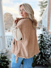 Load image into Gallery viewer, Fuzzy Feels Vest | Mocha
