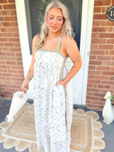 Load image into Gallery viewer, In The Wind Maxi Dress