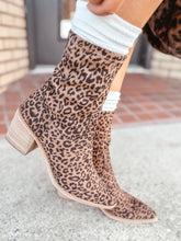 Load image into Gallery viewer, Vienna Leopard Huggie Bootie