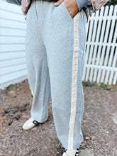 Load image into Gallery viewer, Comfort Style Barrel Sweatpants | Gray