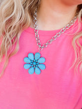 Load image into Gallery viewer, Turquoise Bloom Necklace