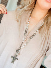 Load image into Gallery viewer, Amy Beth Necklace