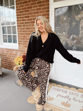 Load image into Gallery viewer, Step It Up Lace Leopard Pants