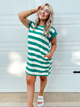 Load image into Gallery viewer, Casual Chic Dress - Green