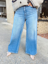 Load image into Gallery viewer, In Charge Wide Leg Jeans