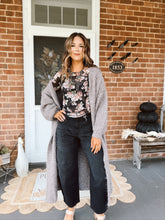 Load image into Gallery viewer, Black Betty Barrel Jean