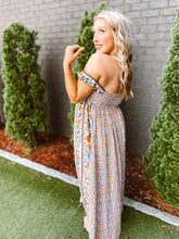 Load image into Gallery viewer, Downtown Beauty Maxi Dress