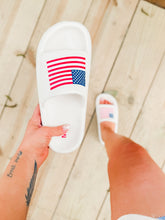 Load image into Gallery viewer, American Flag Cloud Slide