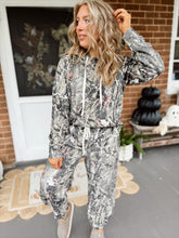 Load image into Gallery viewer, Killa Looks Camo Hoodie