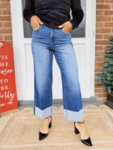 Load image into Gallery viewer, Knox Crop Wide Leg Jeans