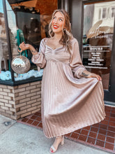 Load image into Gallery viewer, Shimmer and Shine Midi Dress