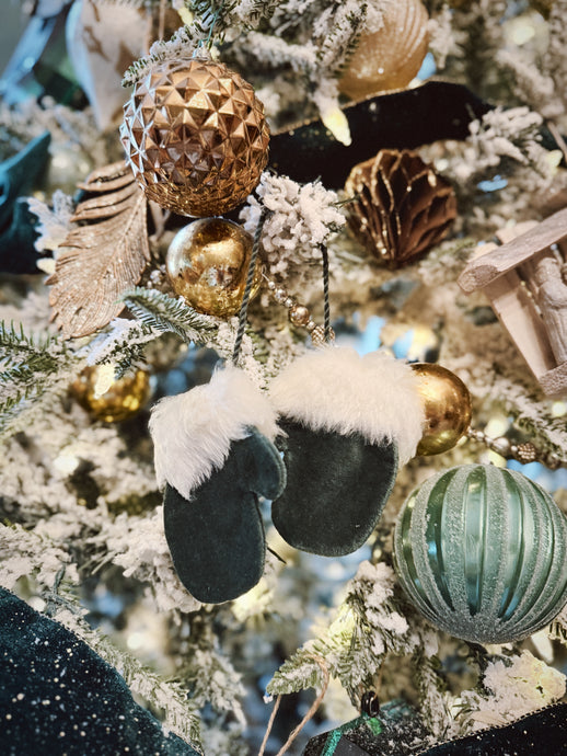 Green Velvet Mittens