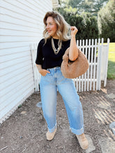 Load image into Gallery viewer, Fresh Fit Barrel Jeans