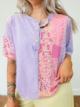 Load image into Gallery viewer, Seeing in Florals Short Sleeve Top