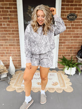 Load image into Gallery viewer, Blake Camo Hoodie