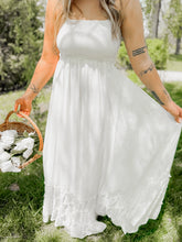 Load image into Gallery viewer, Sunset Boulevard Maxi | White
