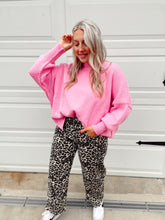 Load image into Gallery viewer, East Avenue Sweater - Pink