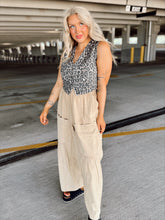 Load image into Gallery viewer, Chic Moves Animal Print Vest | Cream