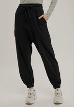Load image into Gallery viewer, Bet On Me Joggers | Black