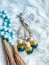 Load image into Gallery viewer, Fall Car Oil Diffusers