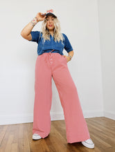 Load image into Gallery viewer, Casual Strolling Gingham Pants | Red