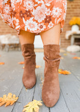 Load image into Gallery viewer, The Darby Slouched Booties in Chestnut
