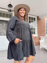 Load image into Gallery viewer, Curvy Looking at You Gauzy Tiered Dress in Black