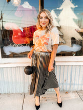 Load image into Gallery viewer, The Beverly Metallic Pleated Midi Skirt