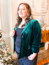 Load image into Gallery viewer, Holiday Velvet Blazer in Emerald