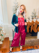 Load image into Gallery viewer, Holiday Velvet Blazer in Emerald