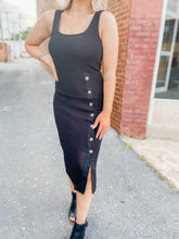 Load image into Gallery viewer, Daring Daydreams Midi Dress in Black