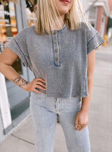 Simple Spring Day Top in Slate