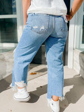 Load image into Gallery viewer, Super high rise crop wide leg jeans
