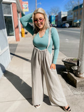 Load image into Gallery viewer, Basic necessities long sleeve top in light teal