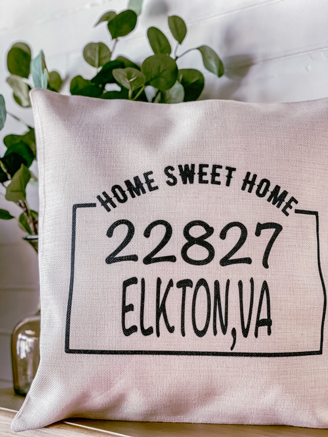 Elkton Pillows