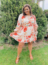 Load image into Gallery viewer, Curvy - Dana Sue’s Floral Dress