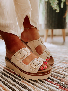 Chinese Laundry Surf Stud Sandals