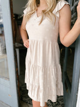 Load image into Gallery viewer, Flutter Sleeve Hidden Dots Dress