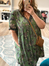 Load image into Gallery viewer, Curvy Olive Paisley Tunic Dress